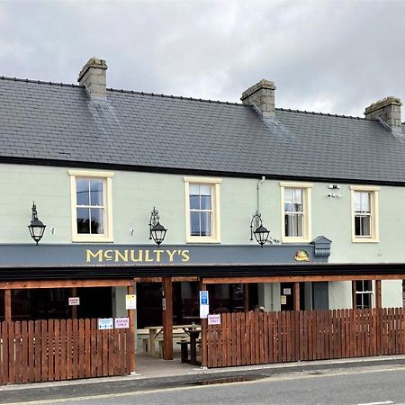 Mcnulty'S Guest House إنيسكرون المظهر الخارجي الصورة
