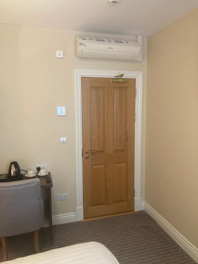 Mcnulty'S Guest House إنيسكرون المظهر الخارجي الصورة